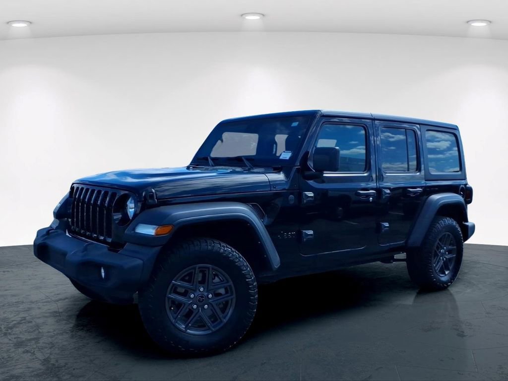 Used 2024 Jeep Wrangler Unlimited Sport AWD/4WD image 2