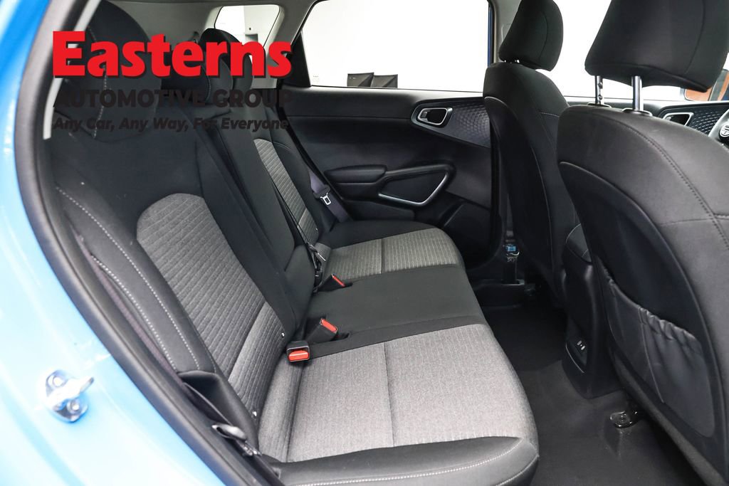 Used 2024 Kia Soul EX FWD image 24