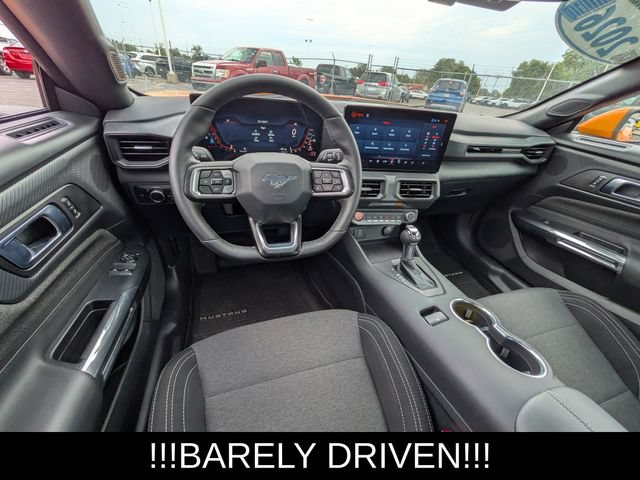 Used 2026 Ford Mustang Coupe RWD image 12