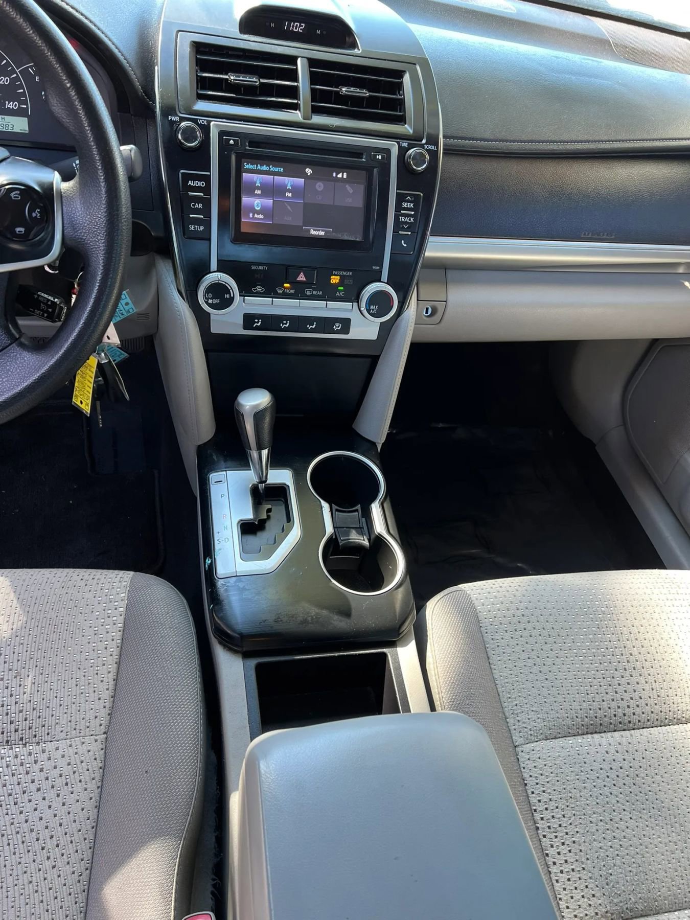 Used 2014 Toyota Camry L FWD image 10