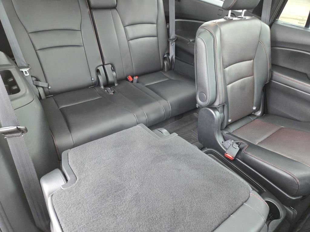 Used 2021 Honda Pilot Black Edition image 32