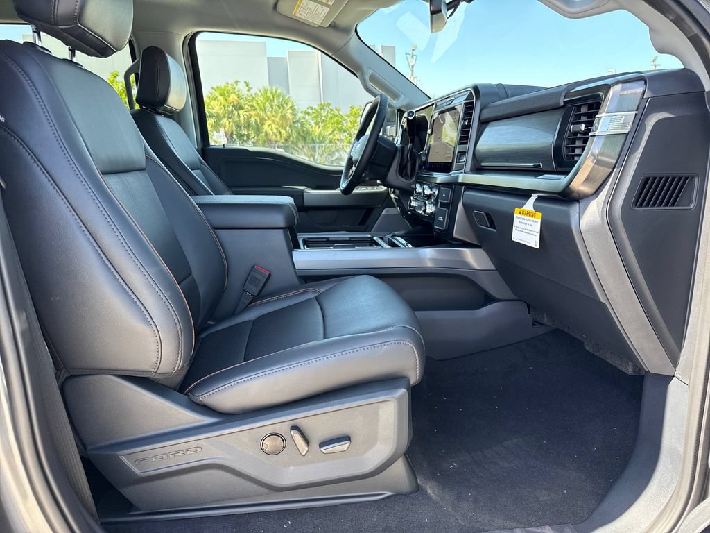 New 2026 Ford F250 Lariat w/ Tremor Off-Road Package AWD/4WD image 23