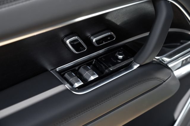 New 2026 Land Rover Range Rover SE AWD/4WD image 51