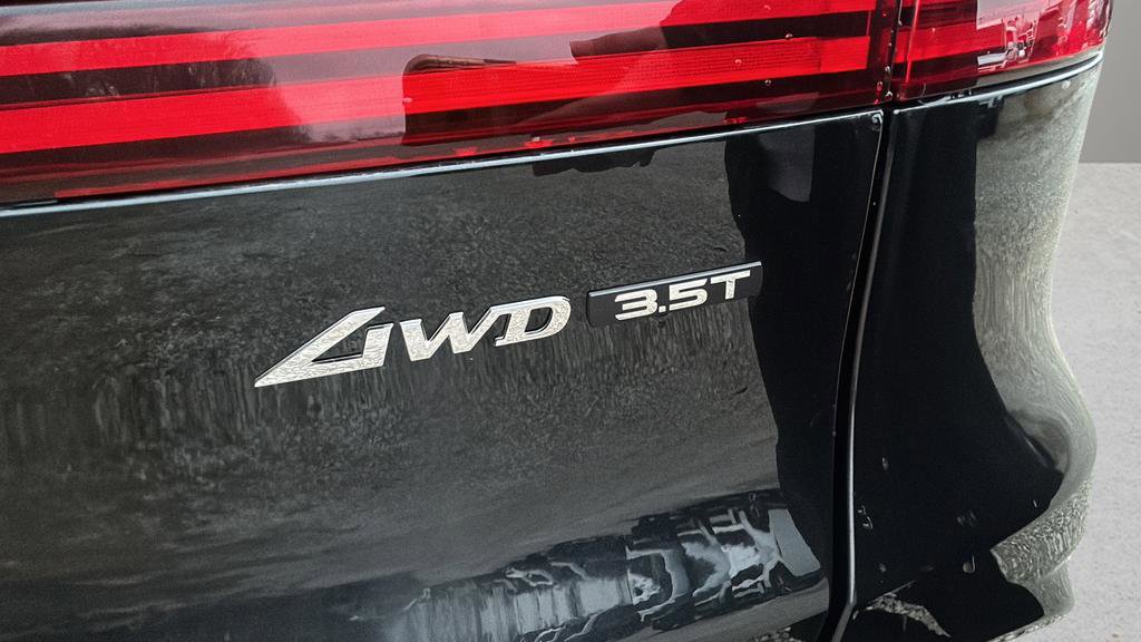 New 2026 Genesis GV70 3.5T Sport Advanced AWD/4WD image 30