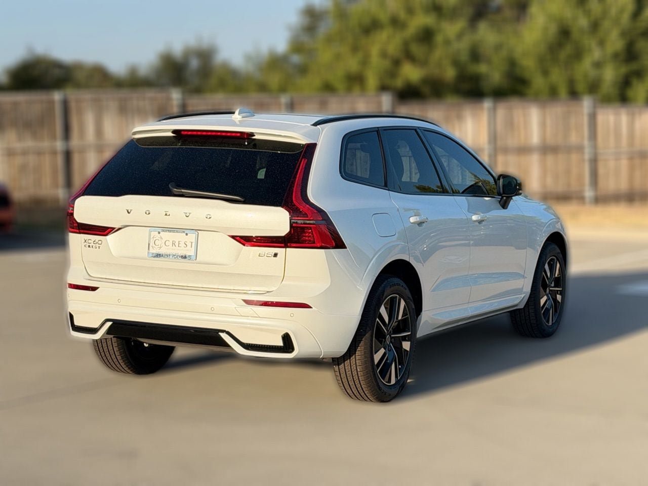 New 2027 Volvo XC60 B5 Core AWD/4WD image 5