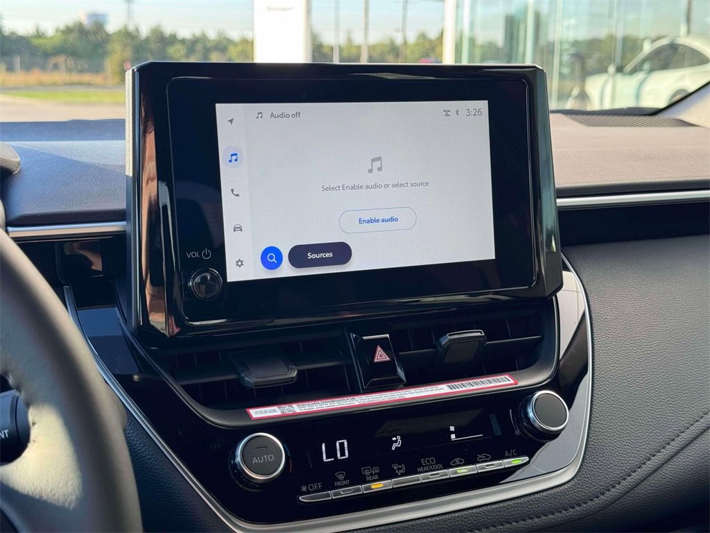 Used 2025 Toyota Corolla SE image 15