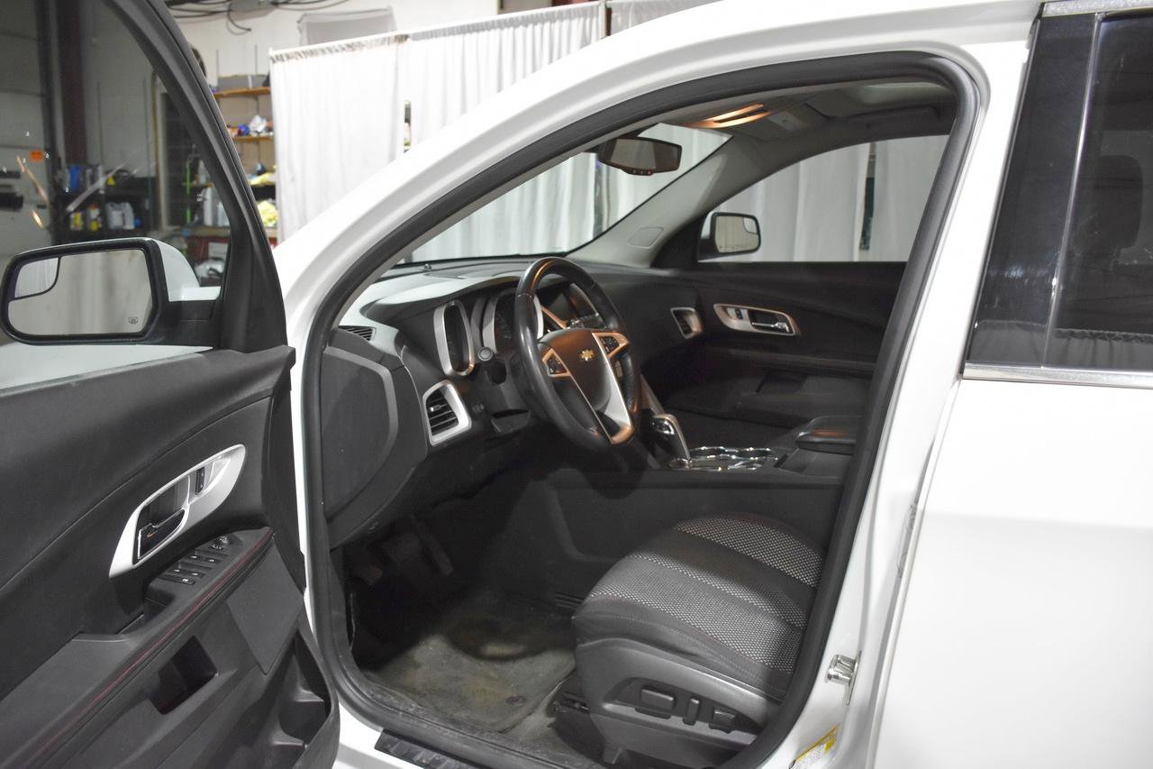 Used 2013 Chevrolet Equinox LT w/ Driver Convenience Package FWD image 10