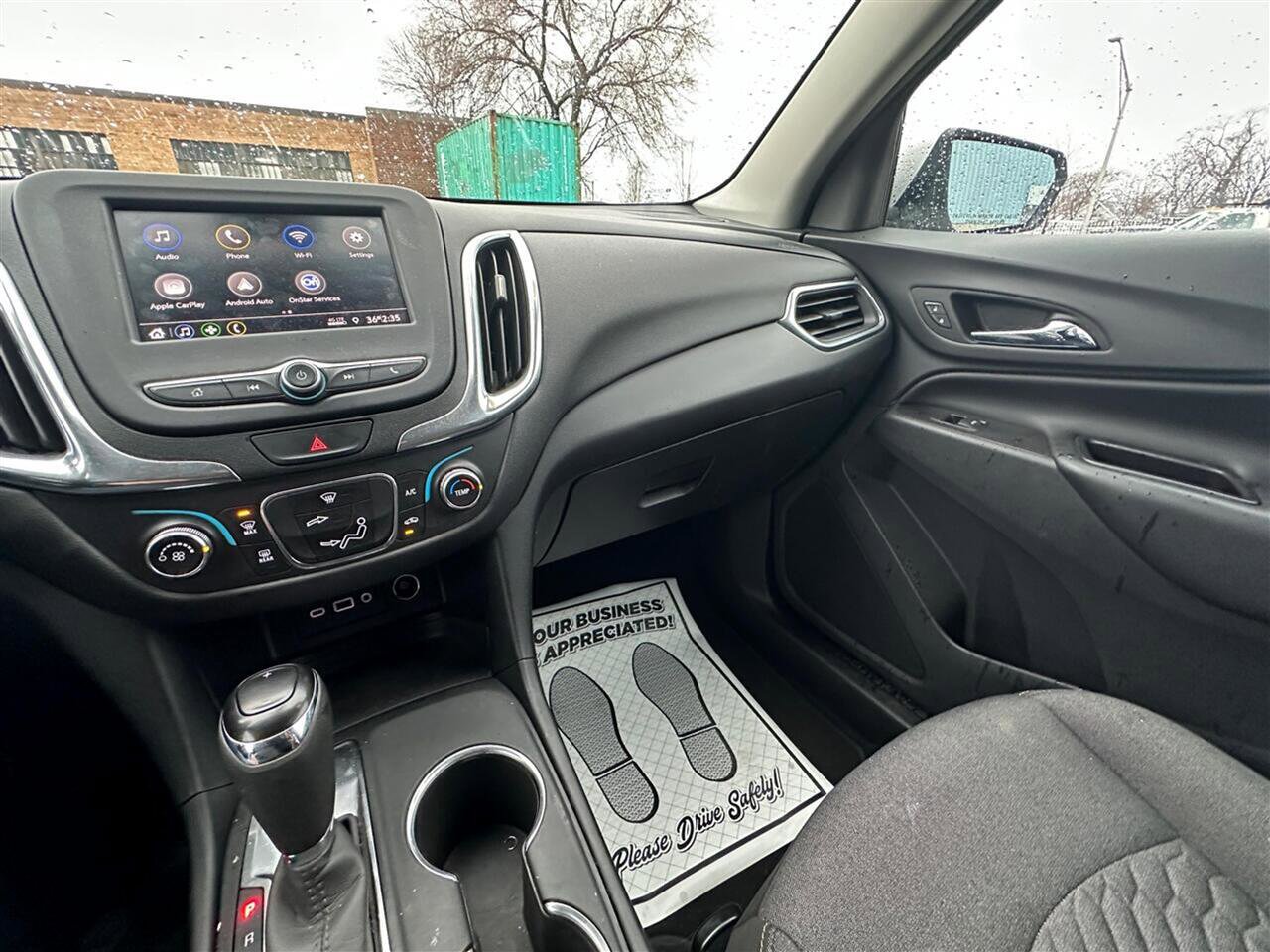 Used 2021 Chevrolet Equinox LT image 36