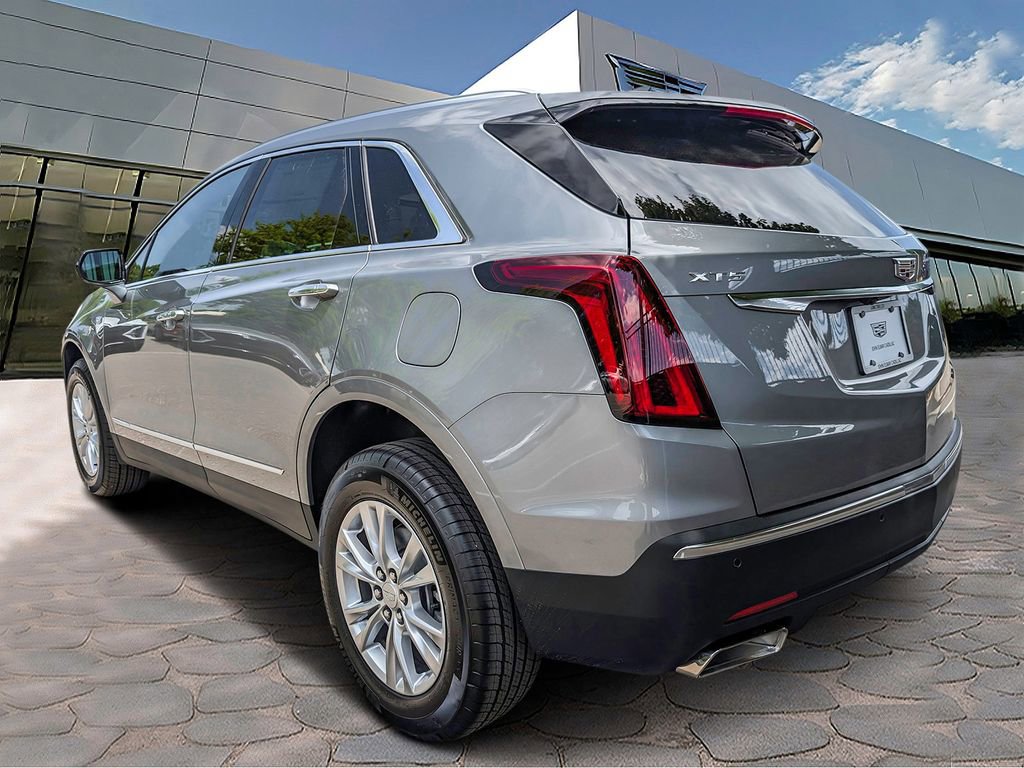 New 2025 Cadillac XT5 Luxury FWD image 3