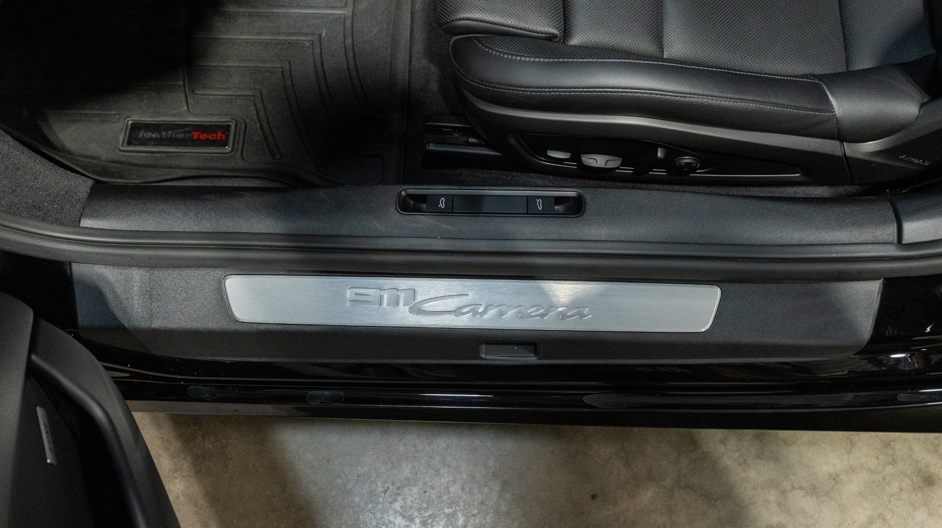 Used 2020 Porsche 911 Carrera RWD image 55