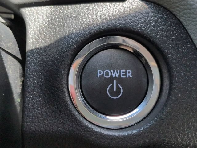 Certified 2025 Toyota RAV4 XLE AWD/4WD image 26