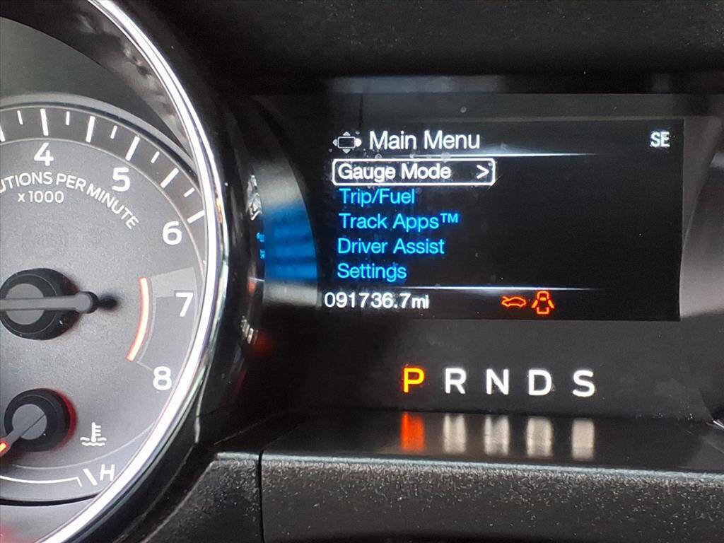 Used 2017 Ford Mustang Coupe image 28