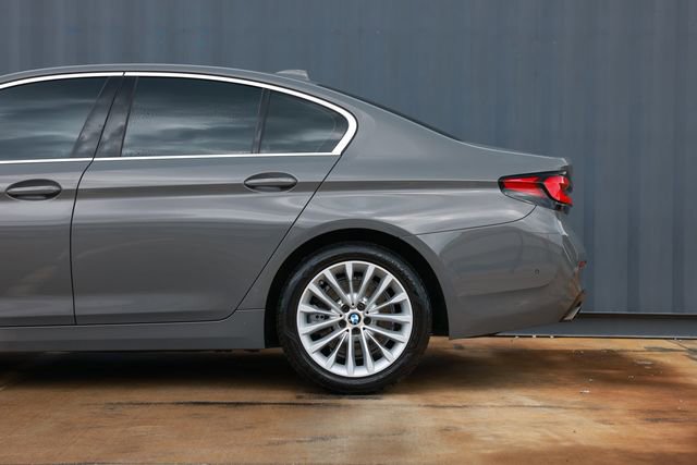 Used 2021 BMW 530i w/ Convenience Package RWD image 29