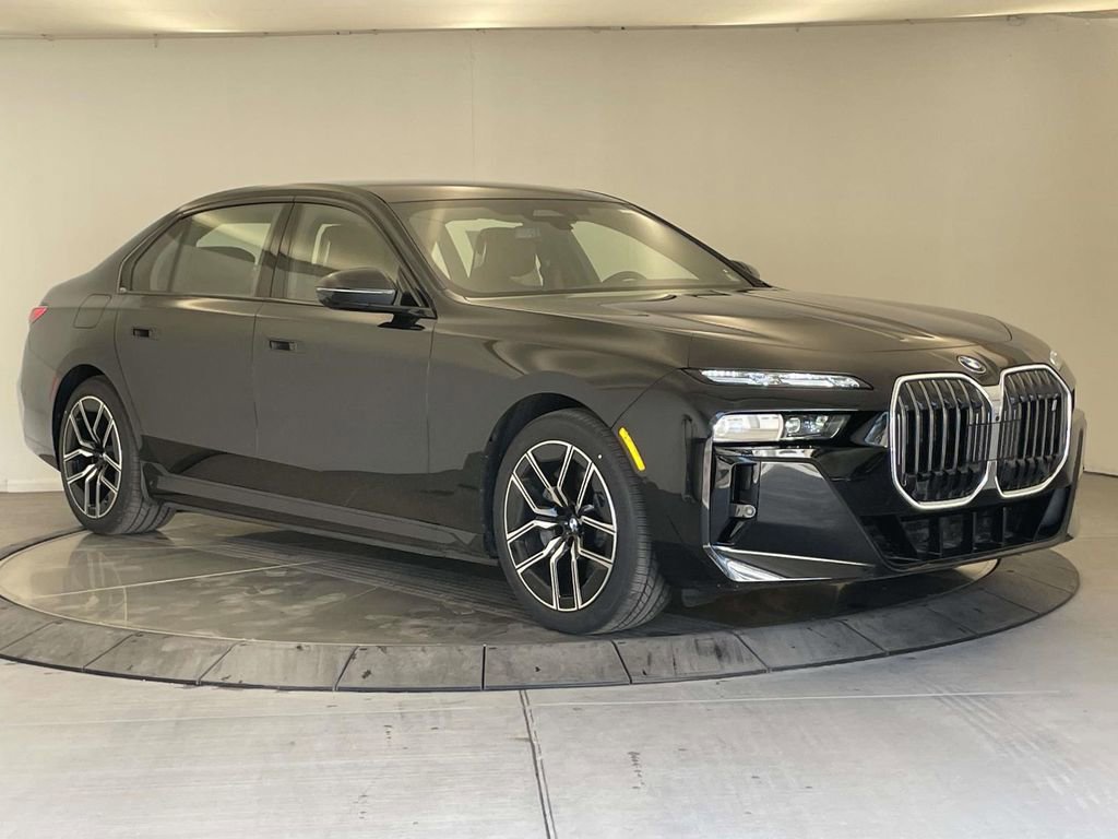 New 2026 BMW i7 xDrive60 w/ Executive Package AWD/4WD image 7