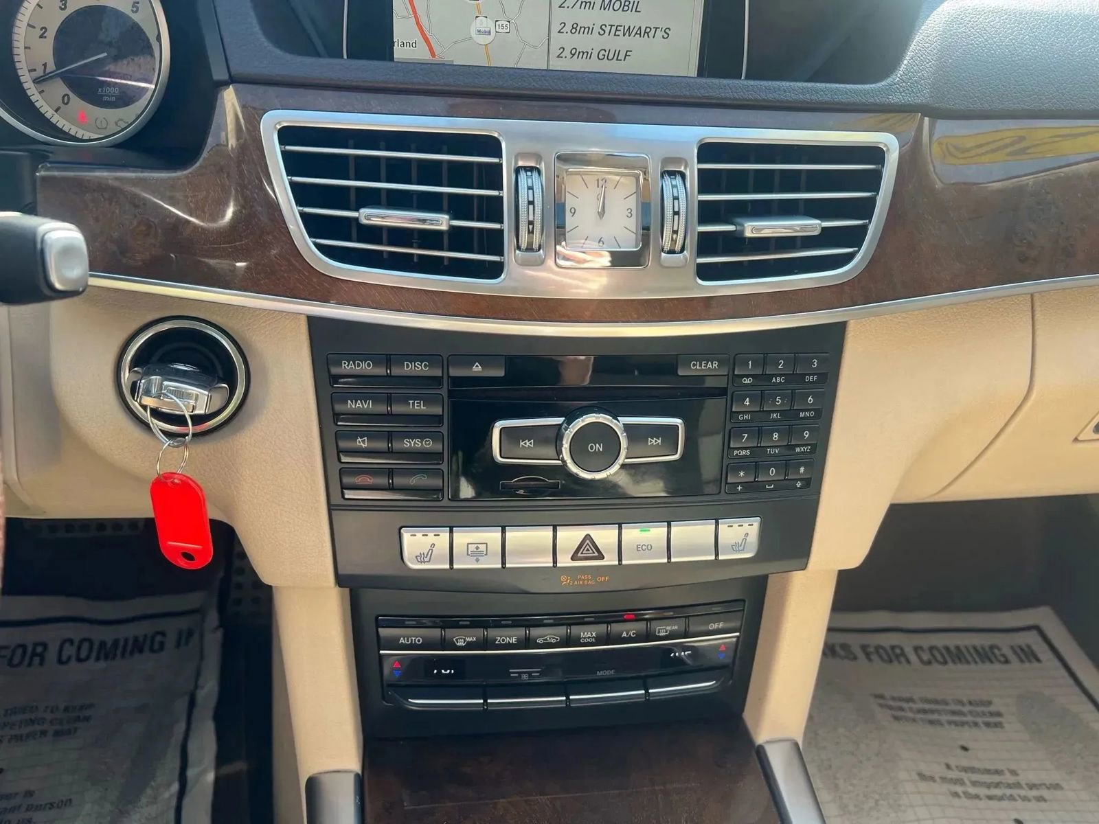 Used 2015 Mercedes-Benz E 350 4MATIC Sedan image 24