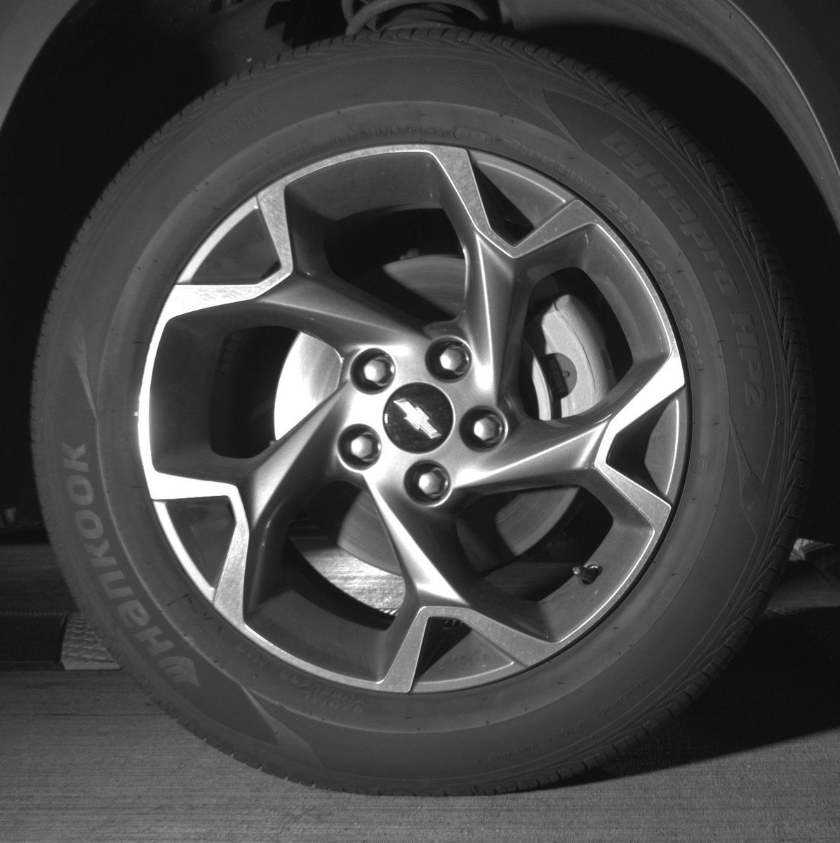 Used 2025 Chevrolet Trax LT FWD image 13