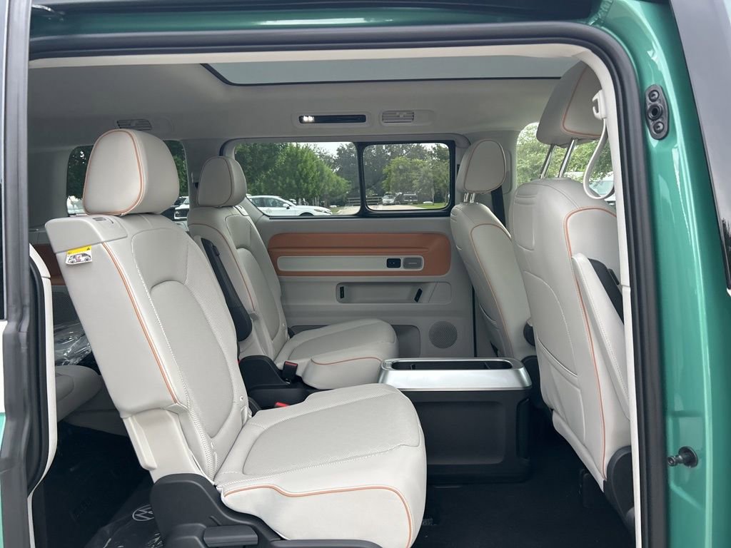 New 2025 Volkswagen ID. Buzz Pro S Plus image 37