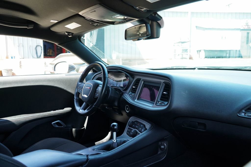 Used 2023 Dodge Challenger R/T w/ Blacktop Package image 35