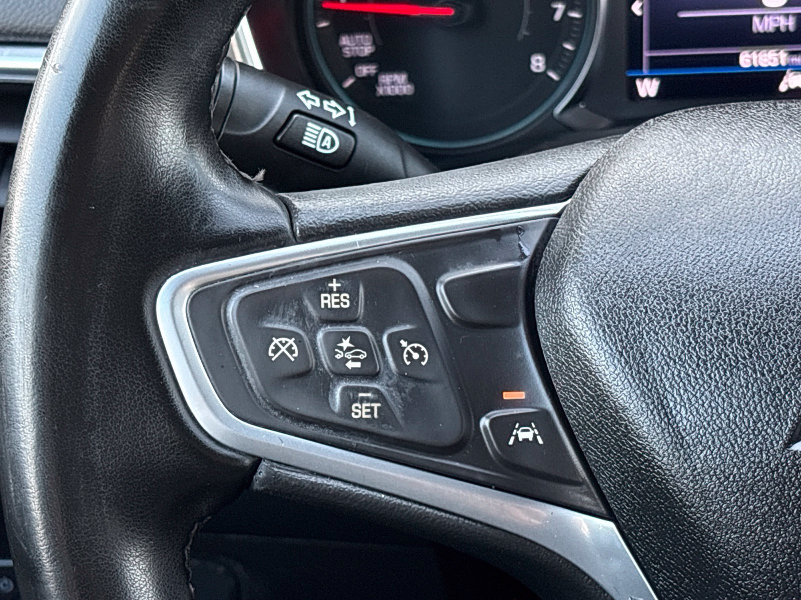 Used 2023 Chevrolet Equinox LT FWD image 27