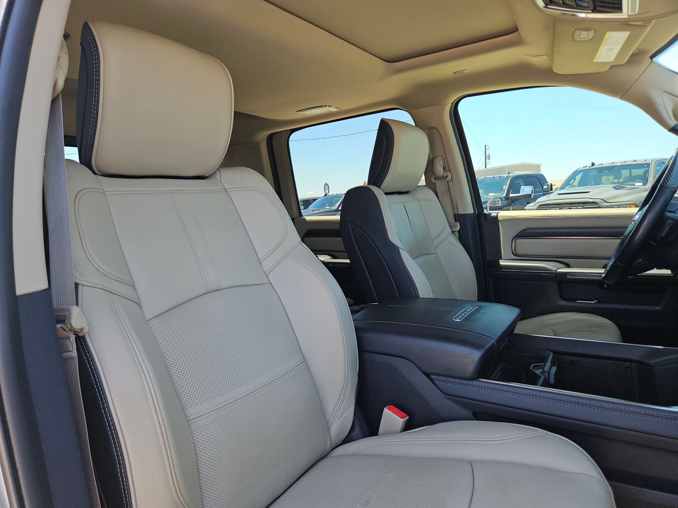 Used 2019 RAM 2500 Limited AWD/4WD image 30