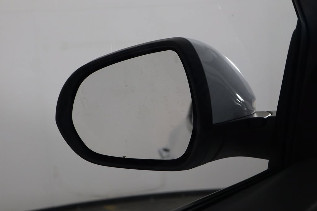 Used 2023 Buick Encore GX Preferred FWD image 37