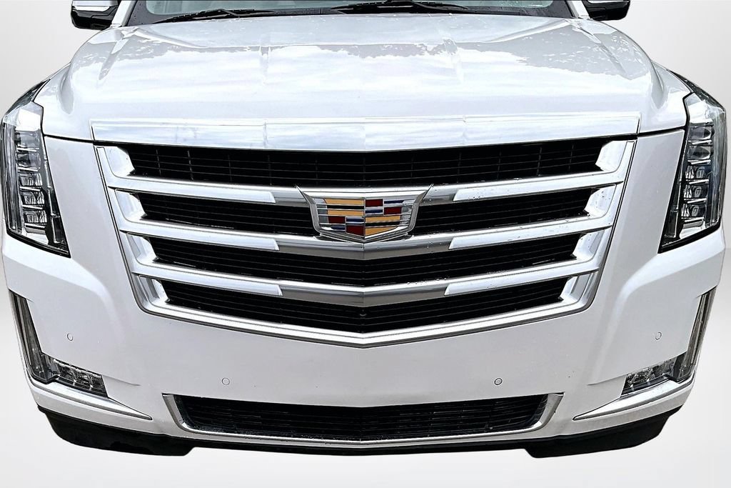 Used 2020 Cadillac Escalade Luxury AWD/4WD image 33