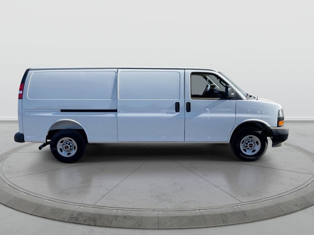 New 2025 GMC Savana 2500 Extended w/ Driver Convenience Package RWD image 9
