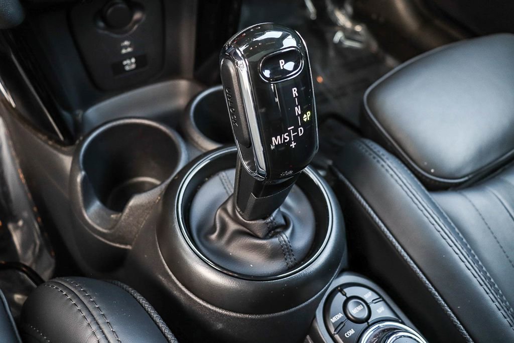 Used 2022 MINI Cooper S image 17