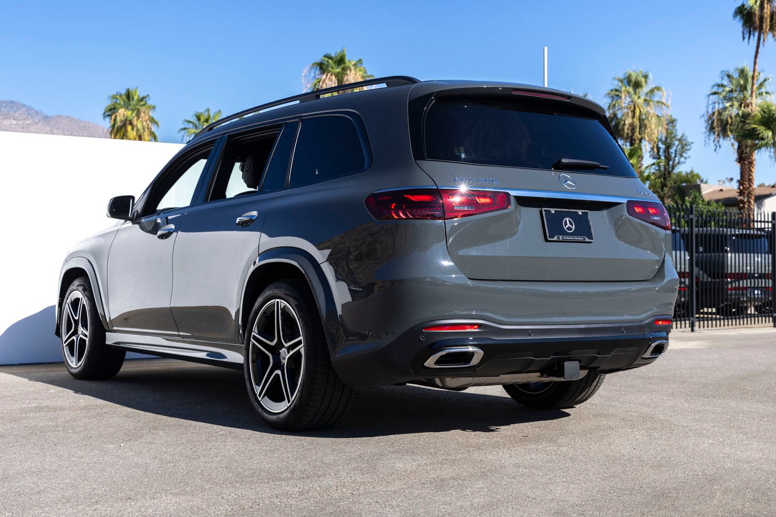 Used 2026 Mercedes-Benz GLS 450 4MATIC image 7