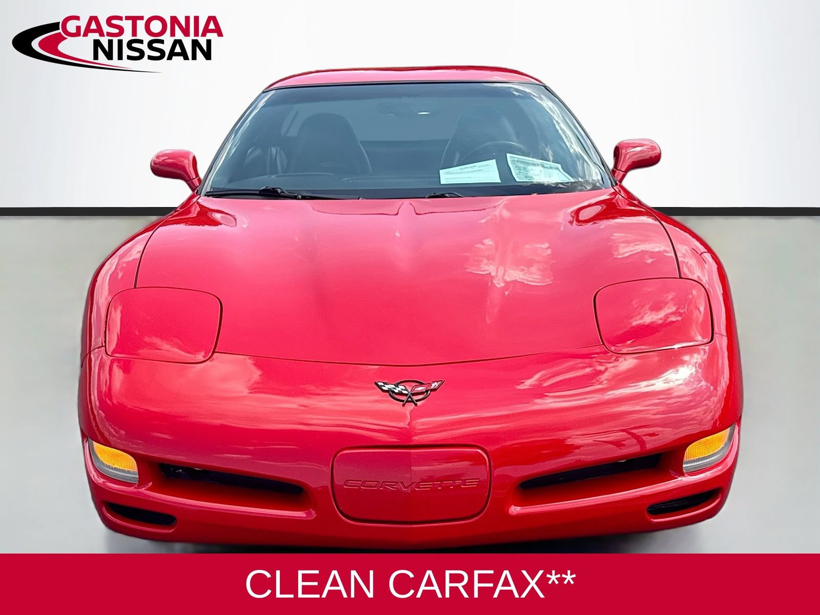 Used 1998 Chevrolet Corvette Coupe w/ Memory Pkg RWD image 2