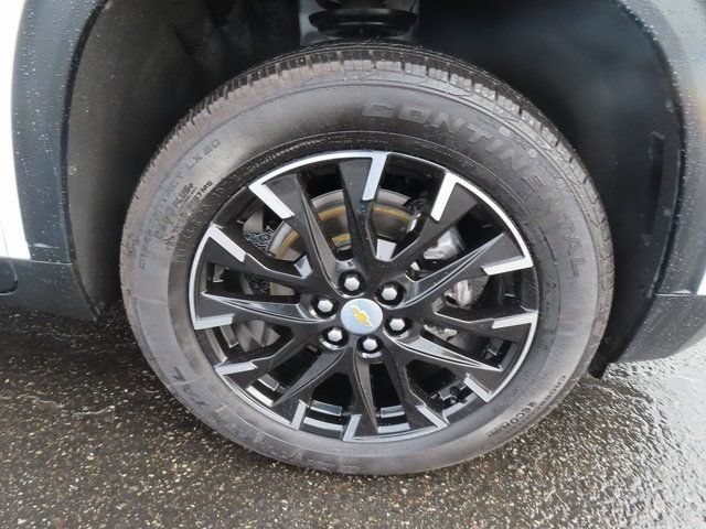 Used 2025 Chevrolet Traverse LT w/ Sun and Wheel Package AWD/4WD image 9