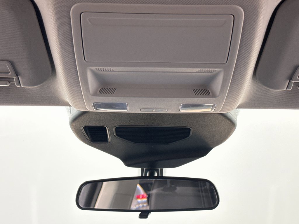 Used 2022 Ford Escape SEL image 30