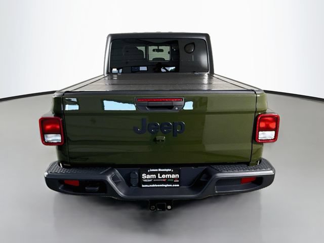 Used 2022 Jeep Gladiator Sport AWD/4WD image 6