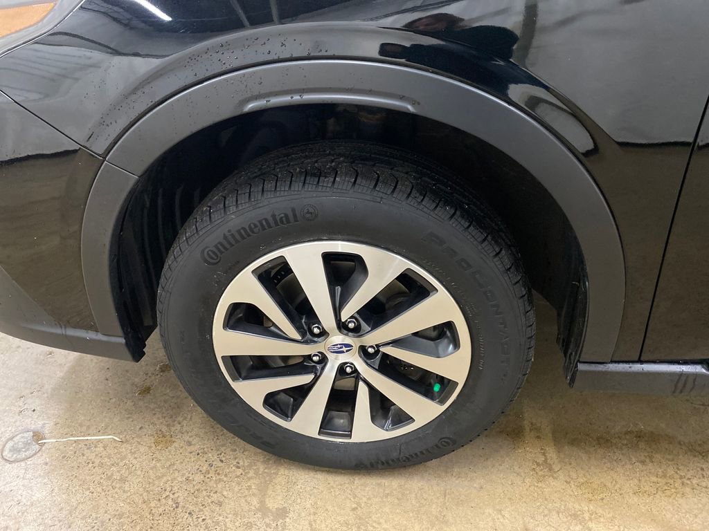 Used 2021 Subaru Outback AWD/4WD image 16