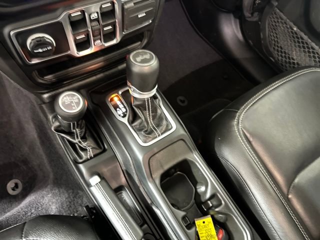 Used 2023 Jeep Wrangler Unlimited Sahara w/ Cold Weather Group image 20