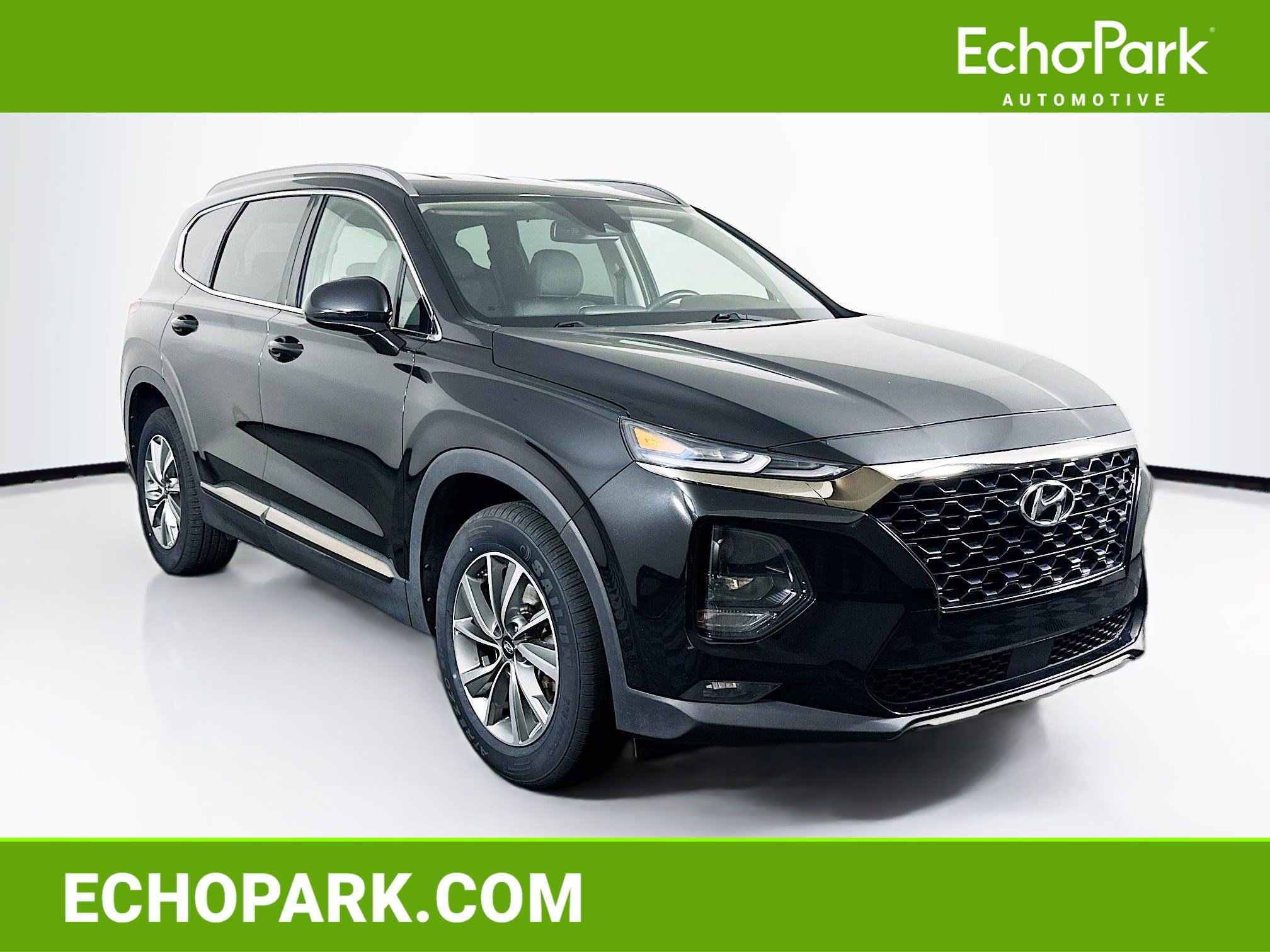 Used 2019 Hyundai Santa Fe SEL w/ Cargo Package FWD image 1