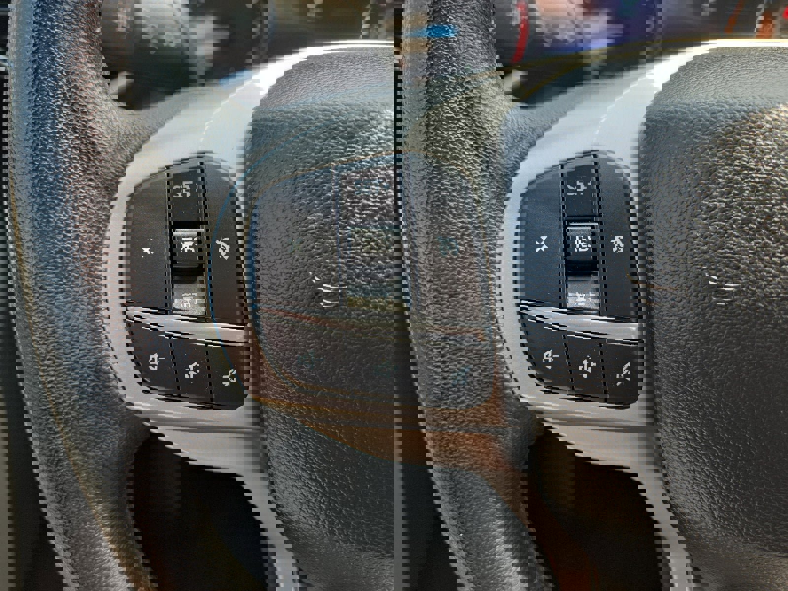 Certified 2023 Ford Explorer XLT w/ Equipment Group 202A image 14