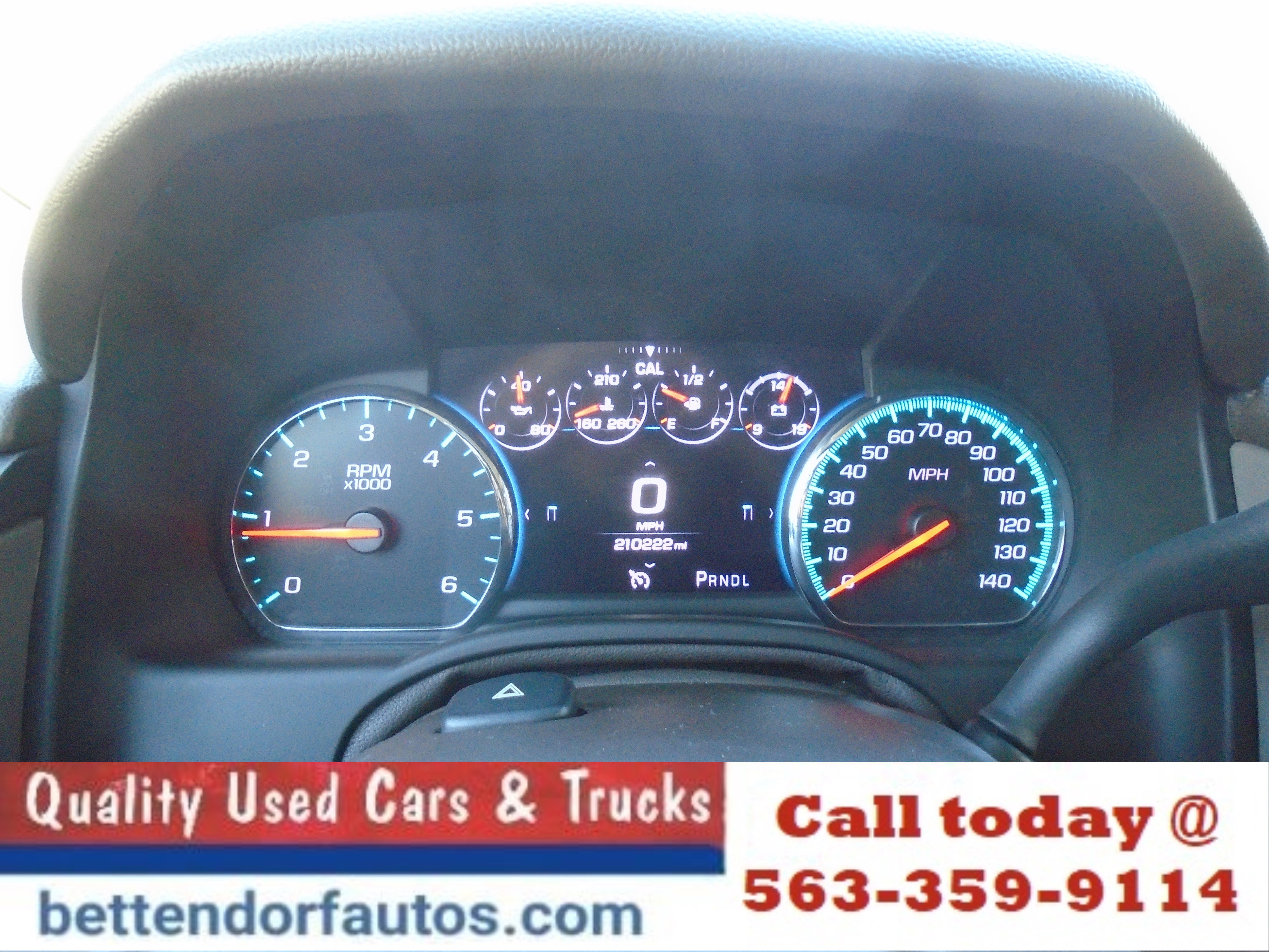 Used 2018 GMC Yukon Denali w/ Open Road Package AWD/4WD image 14