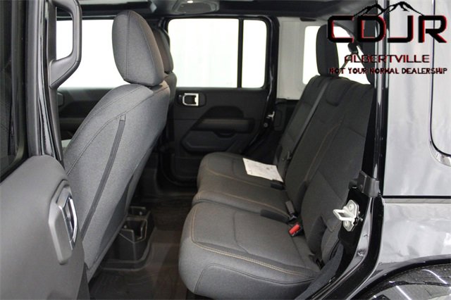 Used 2024 Jeep Wrangler Sahara w/ Technology Group image 20