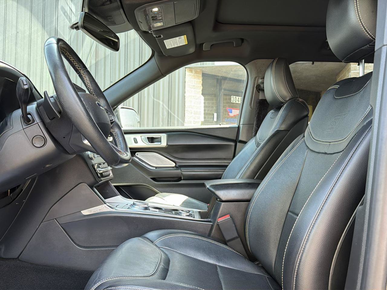 Used 2020 Ford Explorer ST w/ Premium Technology Package AWD/4WD image 9