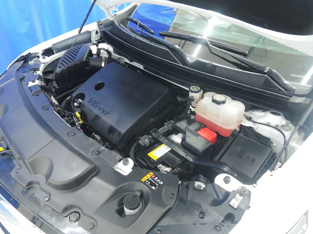 Used 2022 Chevrolet Traverse Premier AWD/4WD image 42