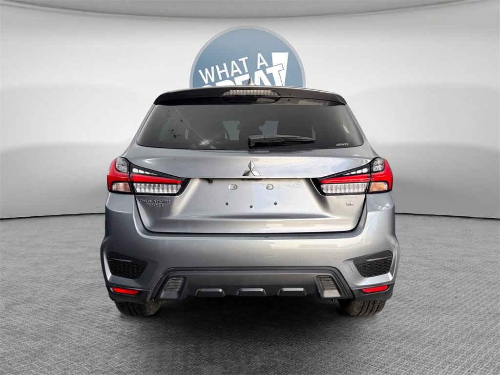 Used 2021 Mitsubishi Outlander Sport SE image 5