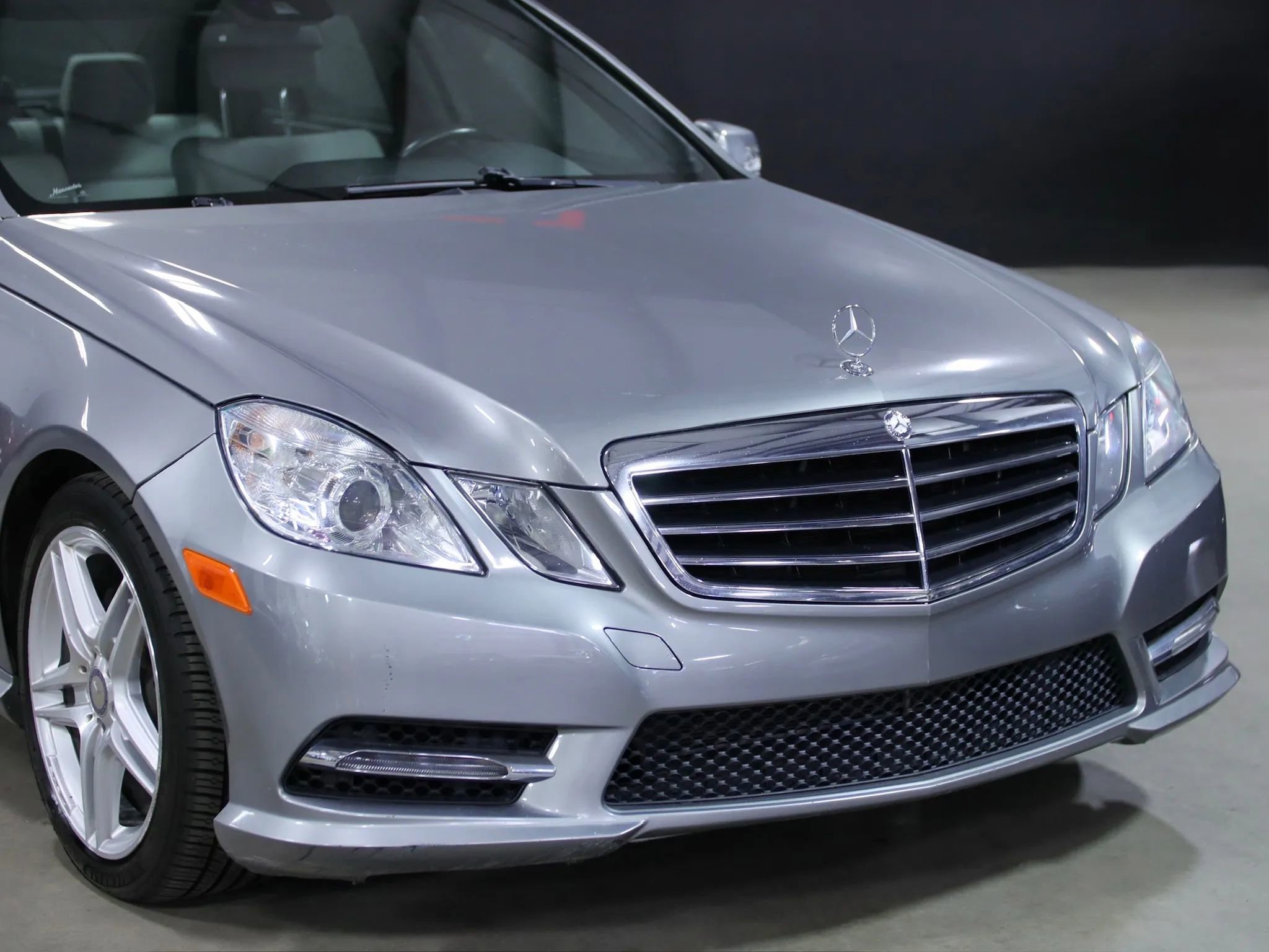 Used 2013 Mercedes-Benz E 350 Sedan image 2