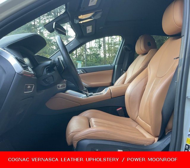Used 2022 BMW X6 xDrive40i w/ Premium Package image 3