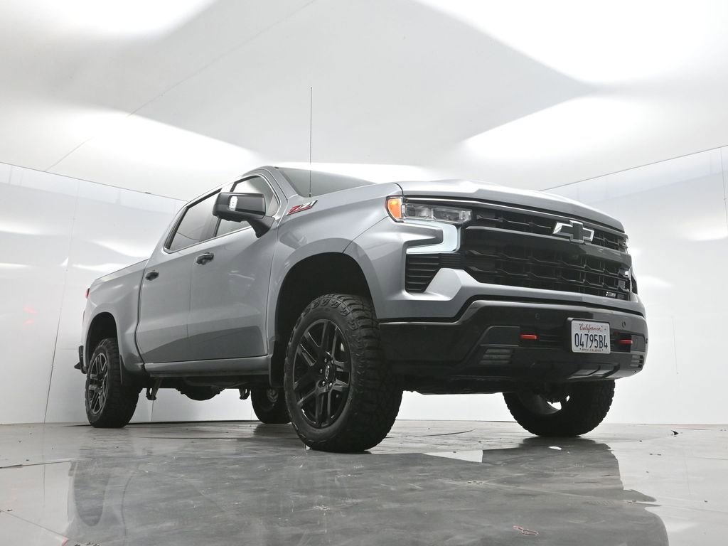 Used 2024 Chevrolet Silverado 1500 LT Trail Boss w/ LT Trail Boss Premium Package AWD/4WD image 60
