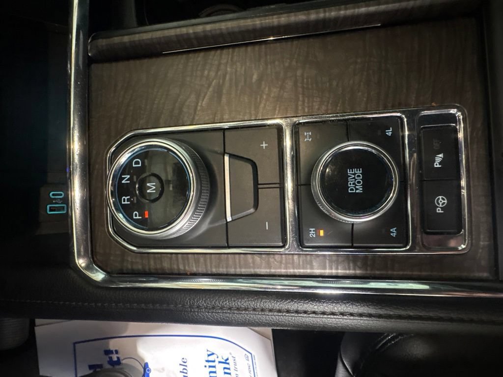 Used 2020 Ford Expedition Limited w/ Special Edition Package AWD/4WD image 34