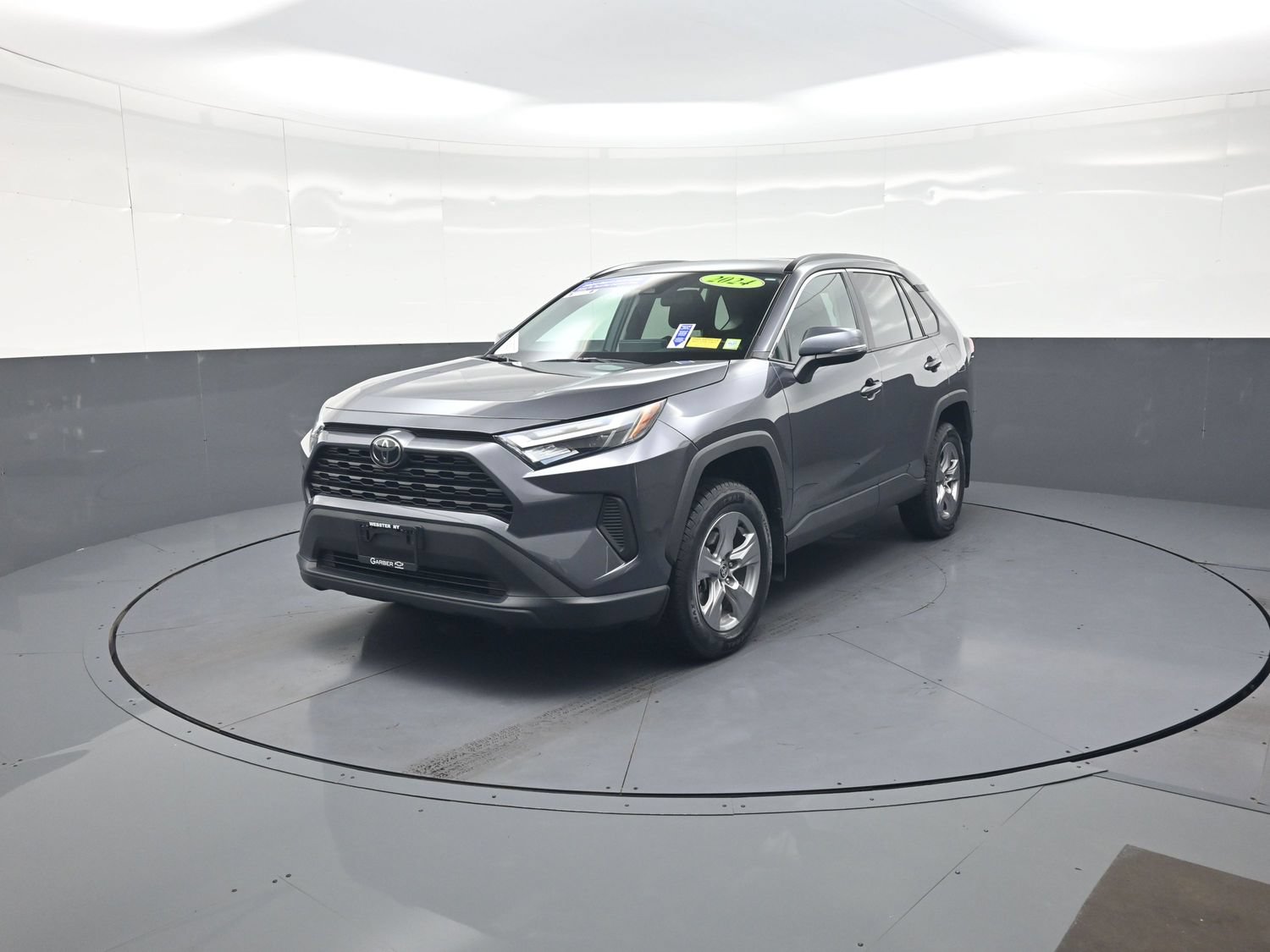 Used 2024 Toyota RAV4 XLE w/ Convenience Package AWD/4WD image 7
