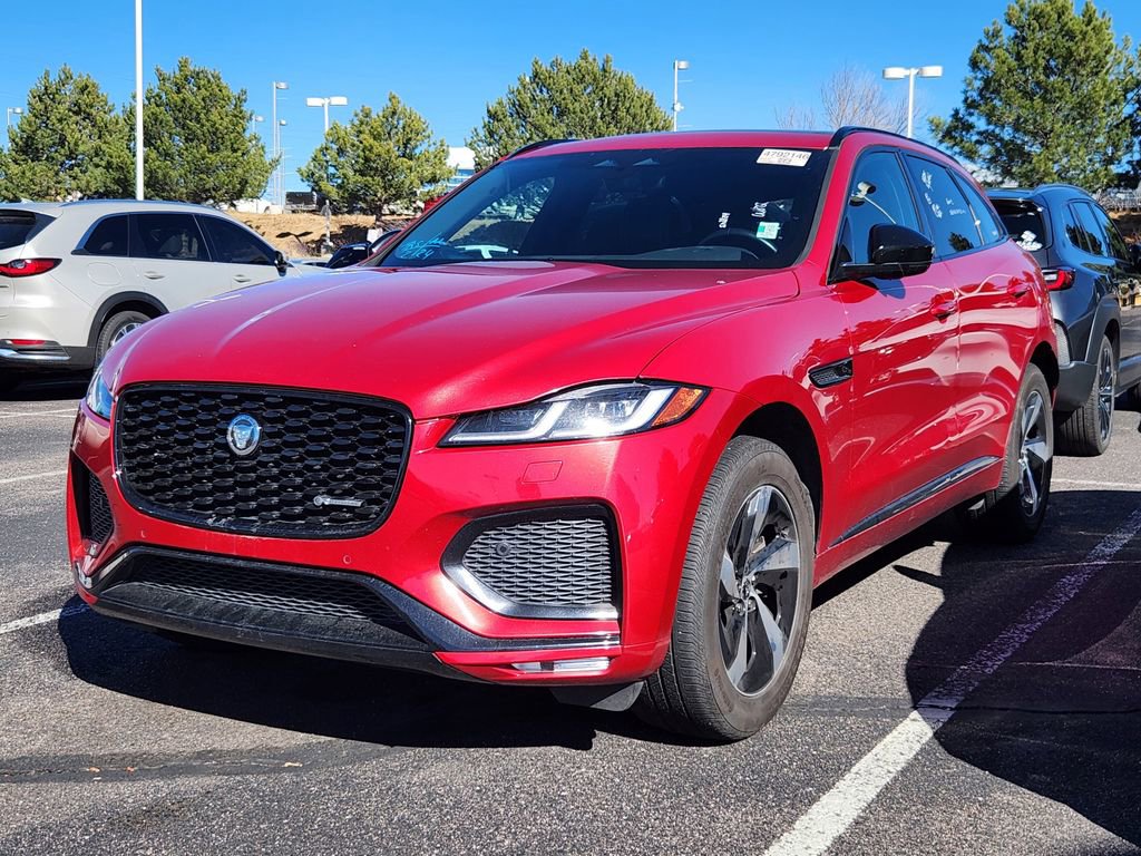 Used 2024 Jaguar F-PACE R-Dynamic S image 3