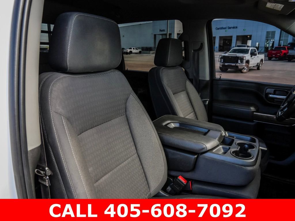 Used 2022 Chevrolet Silverado 2500 LT w/ Convenience Package image 16