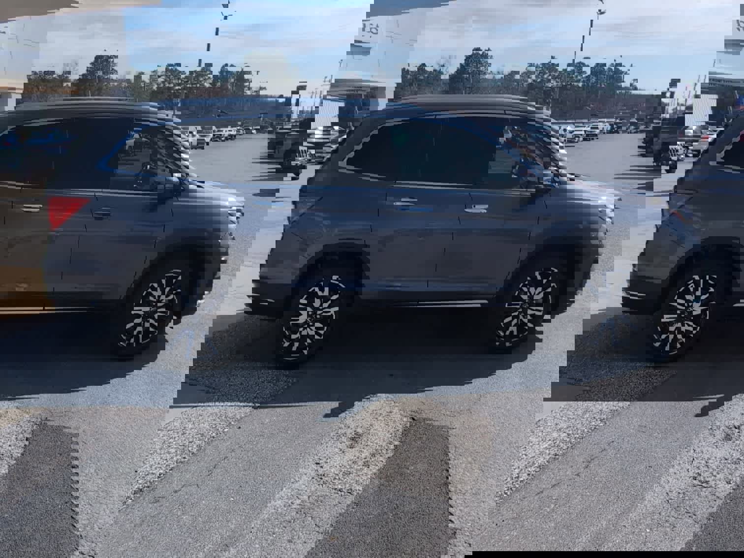 Used 2019 Honda Pilot Elite image 9